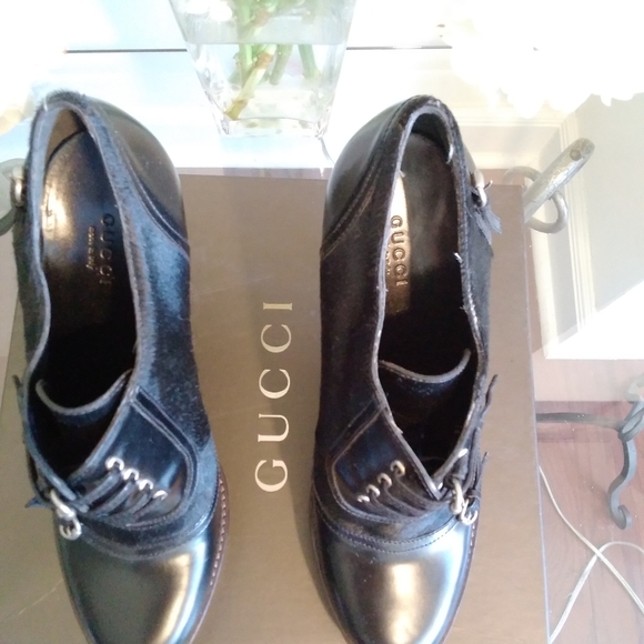 Gucci Leather Bootie Leather with Mohair - Picture 5 of 15